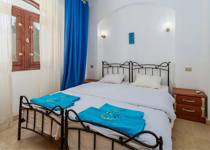 Style In Nubian Design At Lagoon Apartment